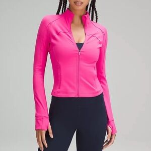 🍋lululemon NWT Nulu cropped define jacket
